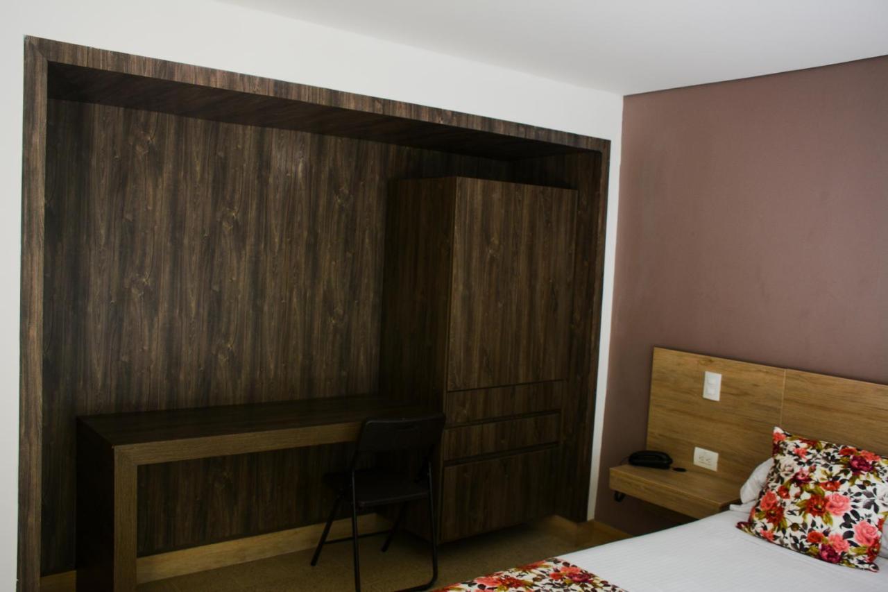 Hotel Poma Rosa Medellín Kültér fotó