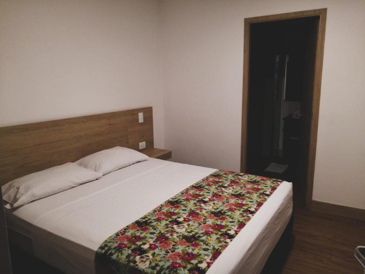 Hotel Poma Rosa Medellín Kültér fotó