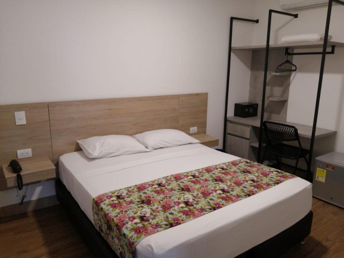 Hotel Poma Rosa Medellín Kültér fotó