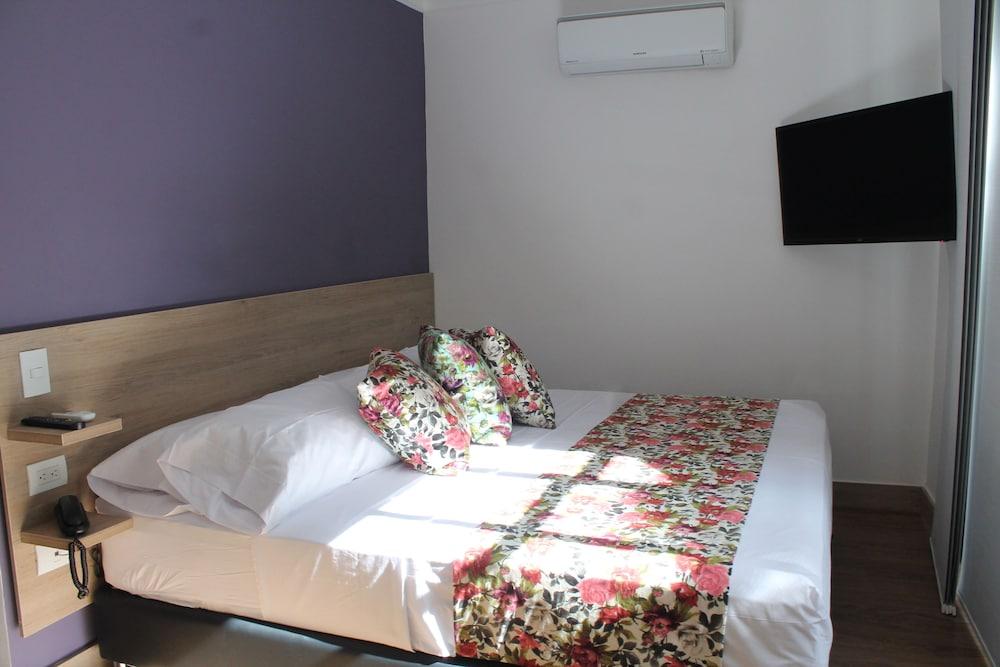Hotel Poma Rosa Medellín Kültér fotó