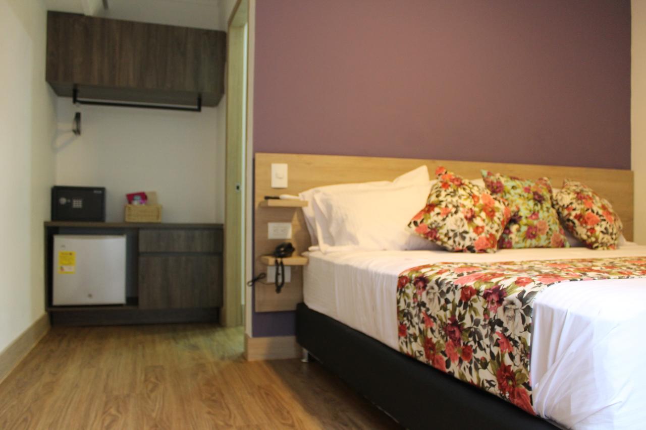 Hotel Poma Rosa Medellín Kültér fotó